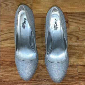 SILVER SPARKLE HEELS